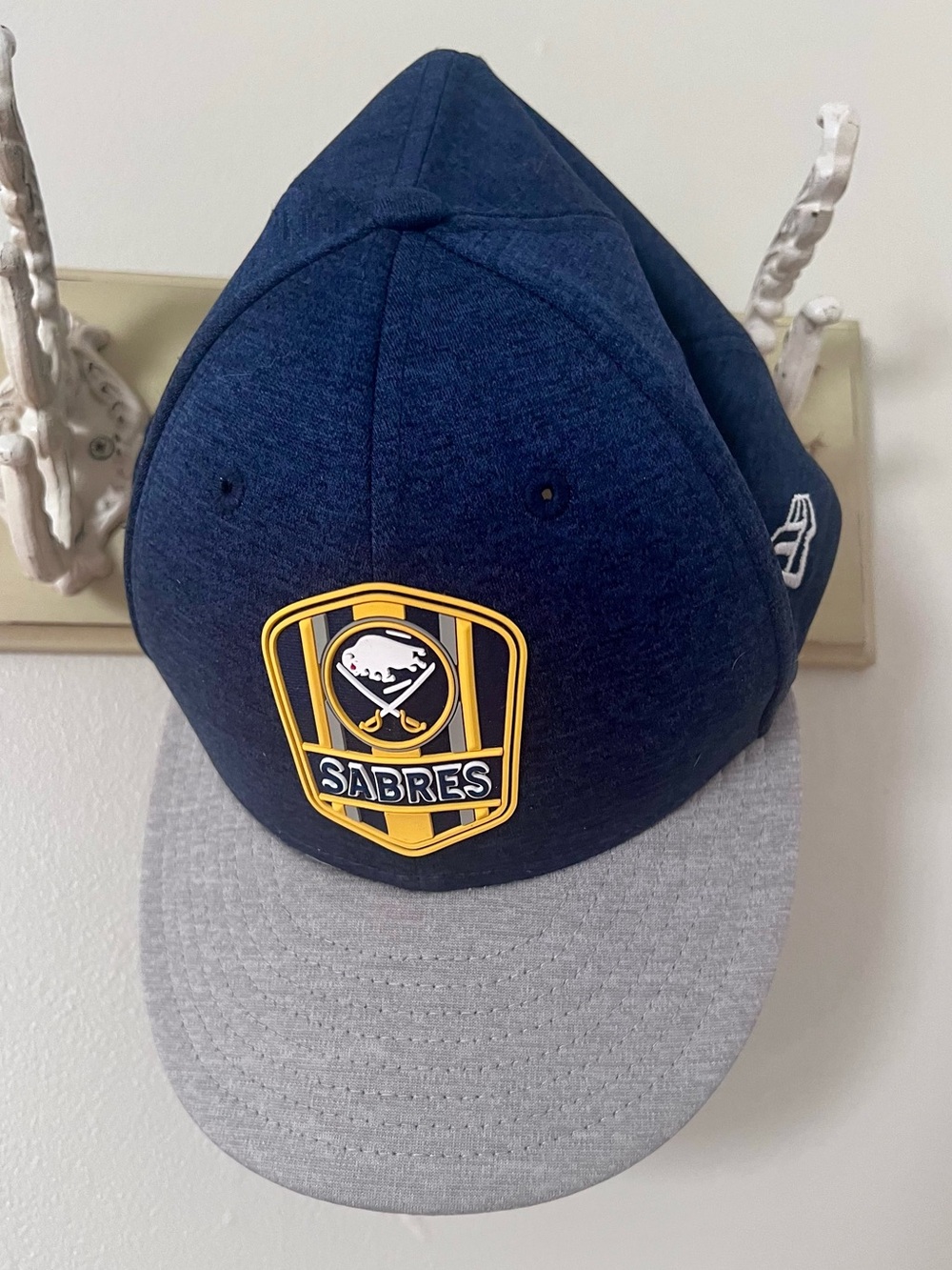 New Era Buffalo Sabres Navy and Gray 9FIFTY Snapback